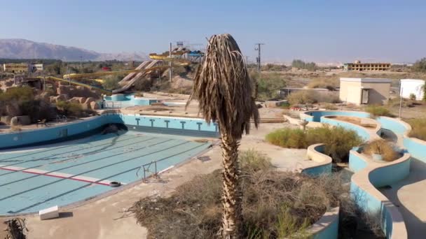关闭的被遗弃的水上公园空中景观 以色列启示录20年水上公园 Drone景观 — 图库视频影像