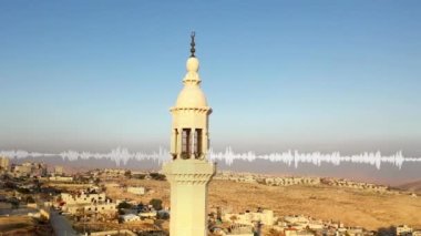 Cami kulesinden yayılan ses dalgaları, minare, hava manzarası, Filistin bölgesindeki camide ses görselleştirmesi