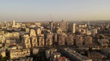 Kudüs Merkezi 'nin hava görüntüsü, İsrail İHA görüntüsü Kudüs yüksek teknoloji parkı ve Ortodoks Mahallesi, Nisan 2021
