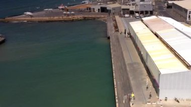 Tel Aviv Boş Gezinti güvertesi limanı, Coronavirus Kilitleme, Hava Aracı 2020 'de Coperid Kilitleme sırasında tel havacılığı boş.
