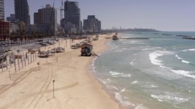 Tel Aviv Sahil Hattı Corona Virüsü salgını sırasında bomboş, Hava Sahil Kapalı, İHA görüntüsü tel aviv, İsrail, 20 Ekim 2020