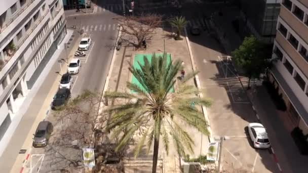 Tel Aviv Sokaklarında Bisikletli Teslimatçı Tel Aviv Den Insansız Hava — Stok video