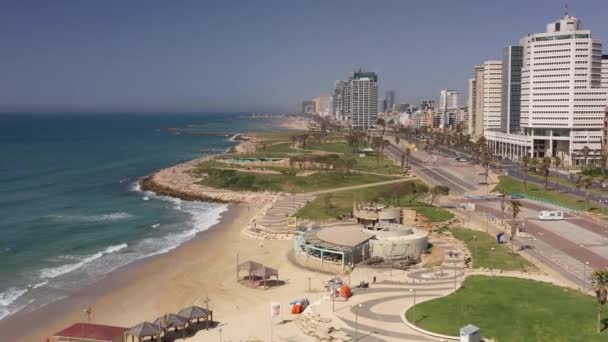 Tel Aviv Coastline Leeg Tijdens Corona Virus Uitbraak Luchtzichtstrand Gesloten — Stockvideo