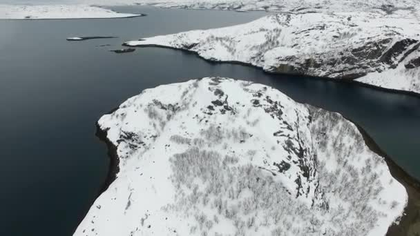 Laponsko Severní Moře Zasněžené Kopce Letecký Pohled Severu Finsko Krajina — Stock video
