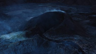 Lava Nehri üzerinde alçak hava manzaralı, Fagradalsfall4K Dağı insansız hava aracı Fagradalsfall Dağı kraterini vurdu, Eylül 2021, İzlanda 