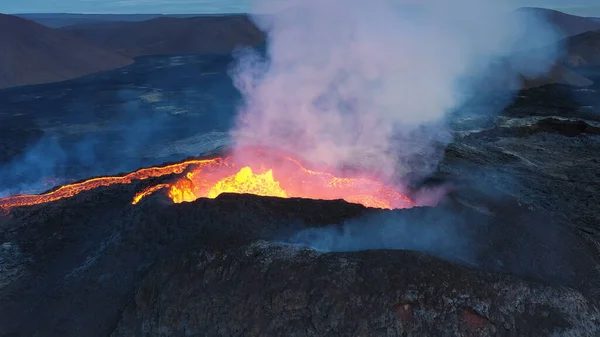 Aerial View Lava Eruption Mount Fagradalsfjall Aktív Iceland4K Drone Shot — Stock Fotó