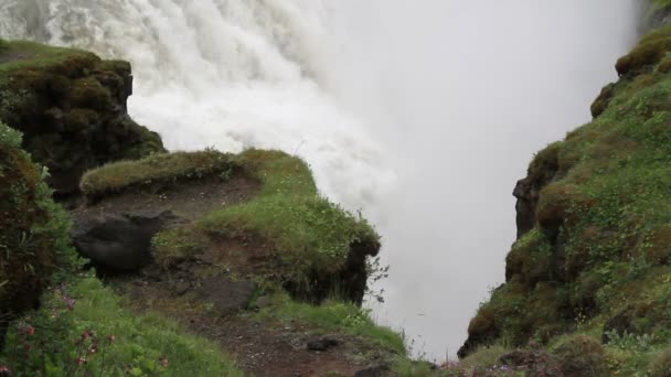 Watervallen van IJsland — Stockvideo