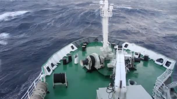 Bateau par temps orageux — Video