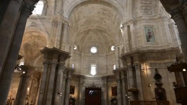 Cadiz Katedrali, İspanya Kutsal mimari ve altın ışık