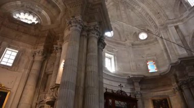 Cadiz Katedrali, İspanya Kutsal mimari ve altın ışık