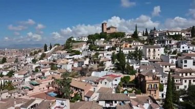 Granada, İspanya 'nın havadan panoramik görüntüsü