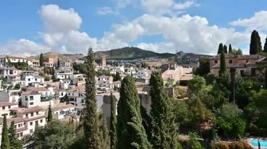 Granada, İspanya 'nın havadan panoramik görüntüsü