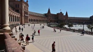 Seville, İspanya - 25 Eylül 2025 - Plaza de Espaa, Seville, İspanya
