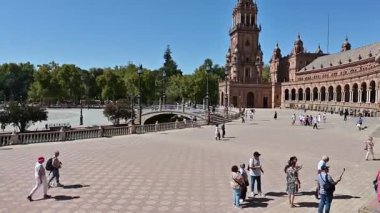 Seville, İspanya - 25 Eylül 2025 - Plaza de Espaa, Seville, İspanya
