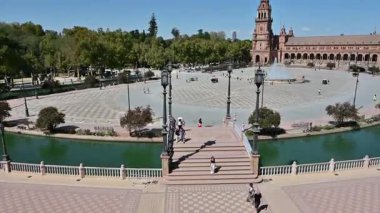Seville, İspanya - 25 Eylül 2025 - Plaza de Espaa, Seville, İspanya
