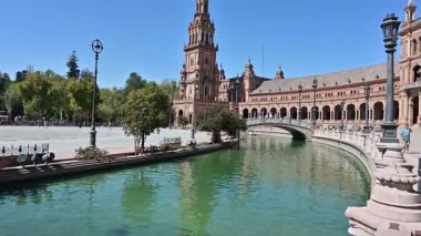 Seville, İspanya - 25 Eylül 2025 - Plaza de Espaa, Seville, İspanya