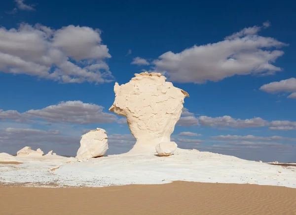 エジプトのサハラにあるホワイトデザート国立公園 — ストック写真