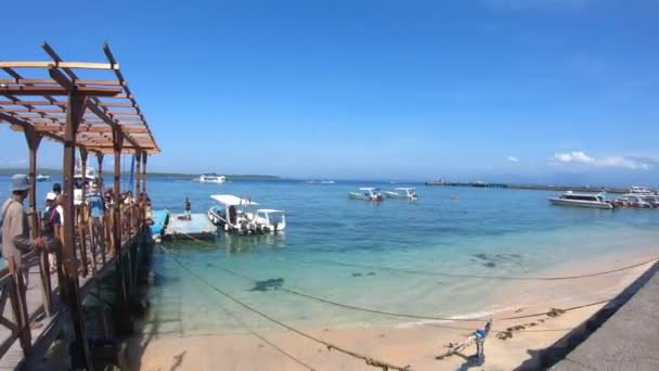 Nusa Penida Bali Indonesië December 2019 Toeristen Genieten Van Reis — Stockvideo