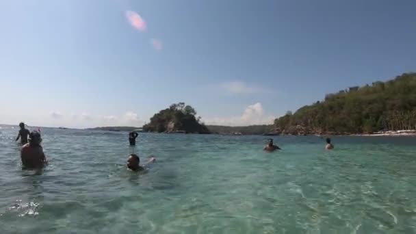 Nusa Penida Bali Indonésia Dezembro 2019 Turistas Estão Desfrutando Viagem — Vídeo de Stock