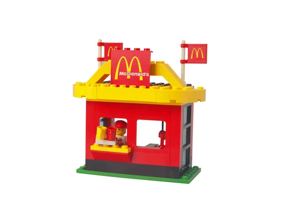 Mcdonalds fahren durch lego set — Stockfoto