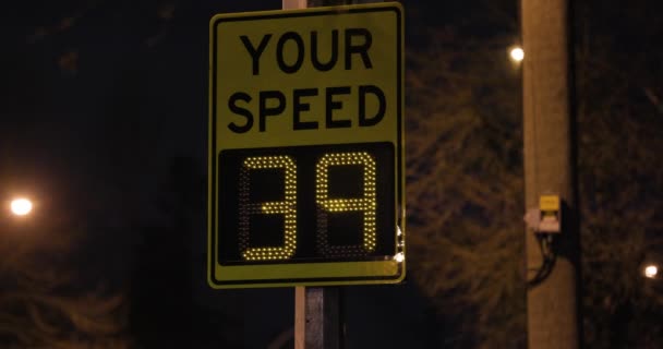 Twój Znak Prędkości Nocy — Wideo stockowe