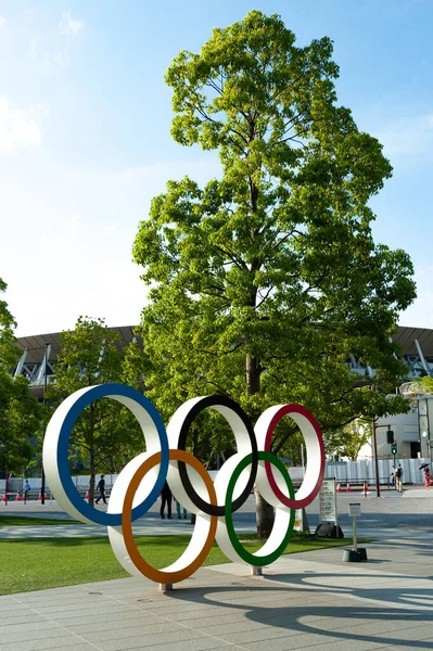 Shinjuku City Tokio Japan Juni 2021 Olympische Ringen Voor Het — Stockfoto