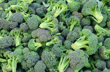 bir yığın brokoli
