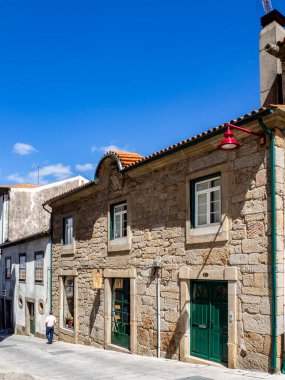 Guarda, Portekiz; Ağustos 2020: Guarda şehrinin malikanelerinden birinin manzarası