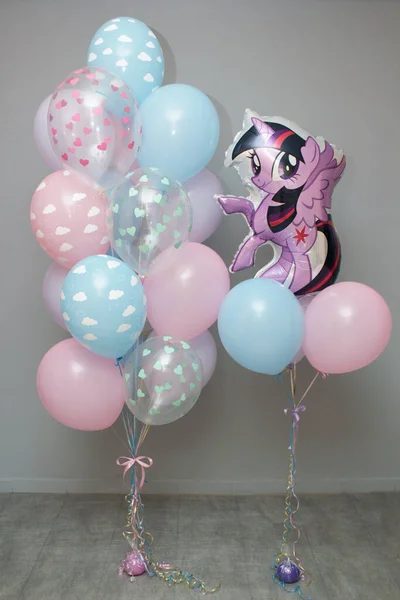 Buquê Balões Aniversário Balões Hélio — Fotografia de Stock