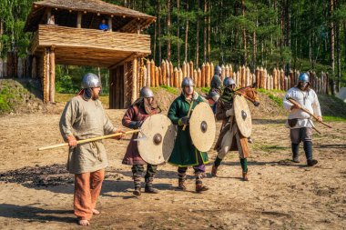 Polonya, Cedynia Savaşı 'nın tarihi yeniden canlandırması