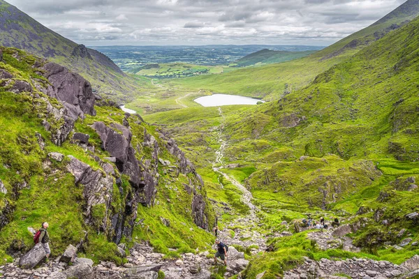 Killarney Ireland July 2019 Group Hikers Climbing Devils Ladder Difficult — Stock Photo, Image