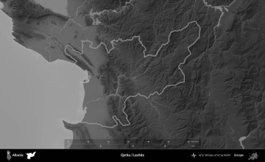 Qarku i Lezhes. Arnavutluk 'un idari bölgesi gri ölçekli bir yükselme haritasında belirtildi