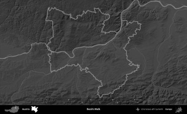 Bezirk Melk. Avusturya 'nın idari bölgesi gri ölçekli bir yükselme haritasında özetlendi