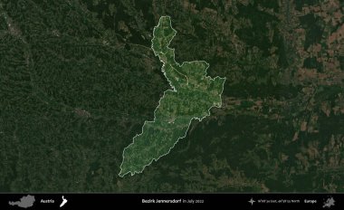 Bezirk Jennersdorf. Avusturya 'nın idari alanı, Temmuz 2022' de çekilen Global Mozaik Sentinel-2 karolarından oluşan koyu renkli bir uydu görüntüsü üzerinde vurgulandı ve özetlendi.