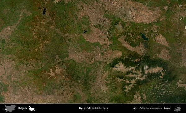 Kyustendil. Ekim 2019 'da çekilen Global Mozaik Sentinel-2 karolarından oluşan bir uydu görüntüsü üzerine Bulgaristan' ın idari alanı