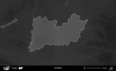 Del-Alfold. Macaristan 'ın idari alanı kararmış bir gri tonlama yükseklik haritasına vurgulandı ve özetlendi