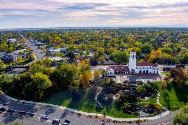 Gyönyörű Kilátás Nyílik Boise Train Depot Esik Színes Fák — Stock Fotó