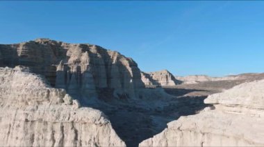 Oregon 'da Roma hapları ve çöl matrisi.