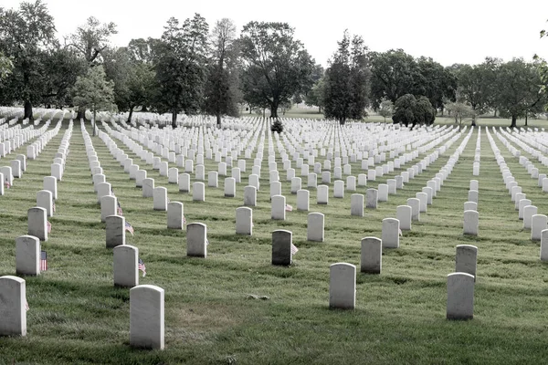 Gräber Vieler Gefallener Soldaten Auf Dem Friedhof Von Arlington — Stockfoto
