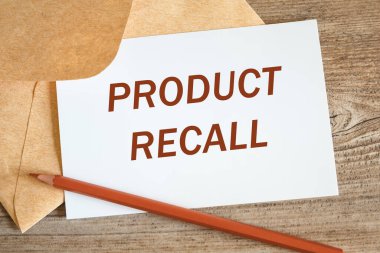 Zanaat zarfı ve kartı aç. Üzerinde 