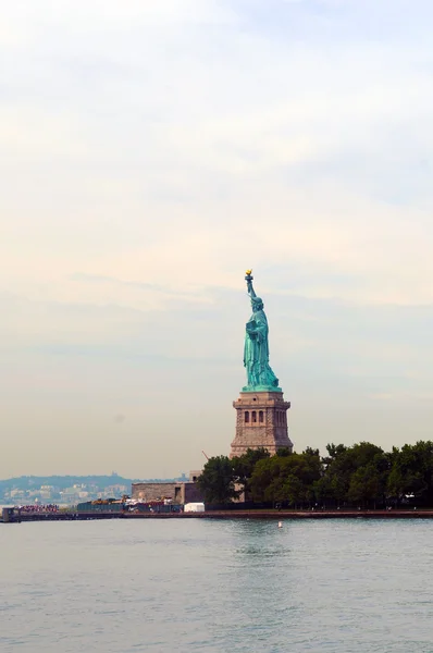 Die Freiheitsstatue — Stockfoto