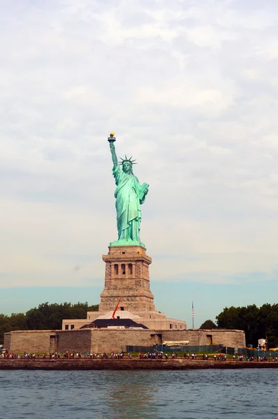 La Estatua de la Libertad — Foto de Stock