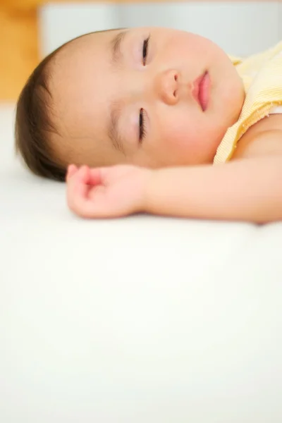 Biraz şekerleme yapmak bebek