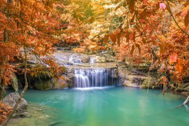 erawan şelale Milli Parkı, derin orman şelale