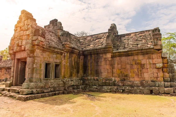 Steinburg in prasat hin phanom rung historischer Park, Thailand — Stockfoto