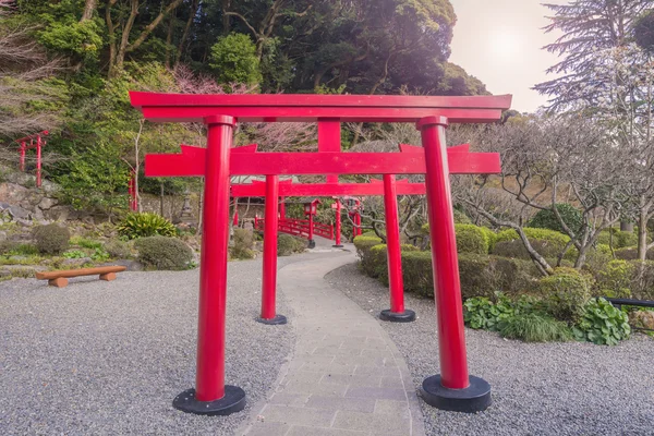 Red poles door at Umi-Zigoku in Beppu Oita, Japan — Stock Photo, Image