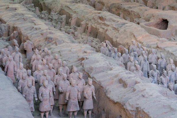Xian Kina Feb 2020 Terrakottaarméns Krigare Vid Mausoleet Skulpturer Som — Stockfoto