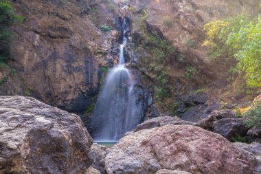 Chok Kra-Din 'in Şelalesi Tanga Pha Phum Bölgesi Kanchanaburi, Tayland..