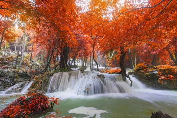 Escena Cascada Las Cascadas Pha Tad Selva Tropical Parque Nacional — Foto de Stock