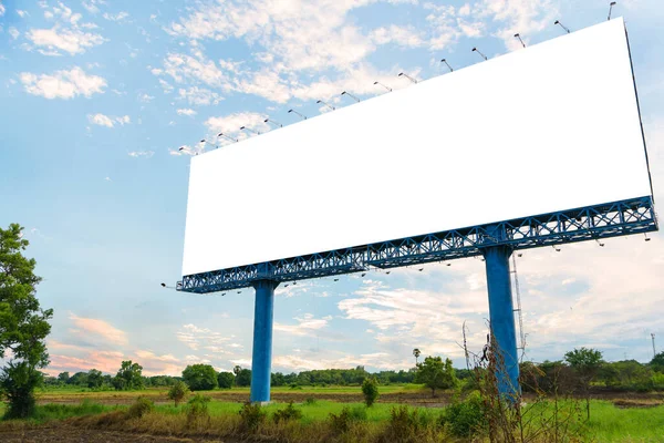 Billboard Blanco Voor Reclame Poster Blanco Billboard Nachts Voor Reclame — Stockfoto